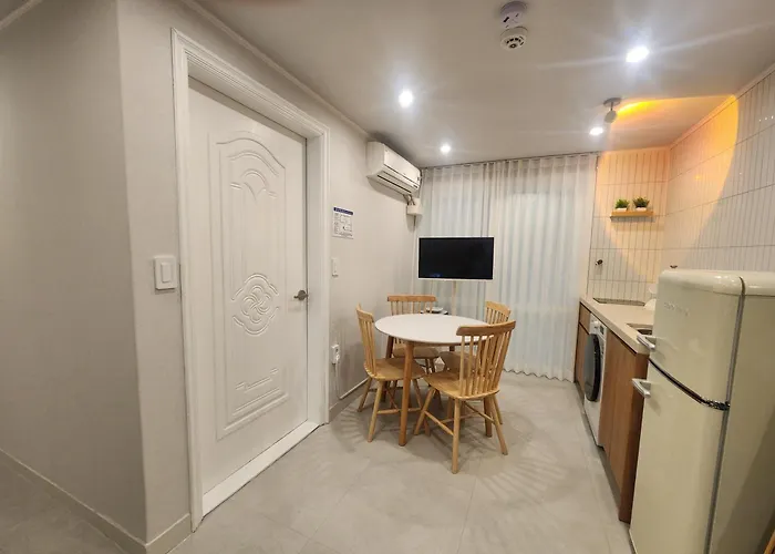 The Soohyang Hongdae 서울특별시